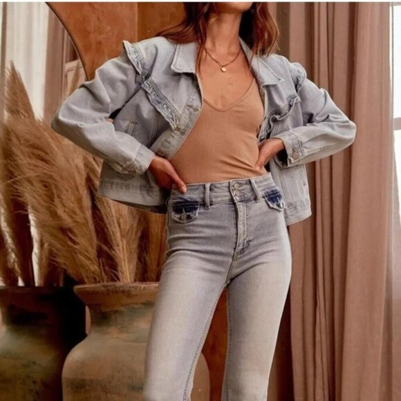 Andree by Unit Savanna Jane Ruffle Girly Relaxed Fit Light Wash Denim Jacket - Picture 3 of 11